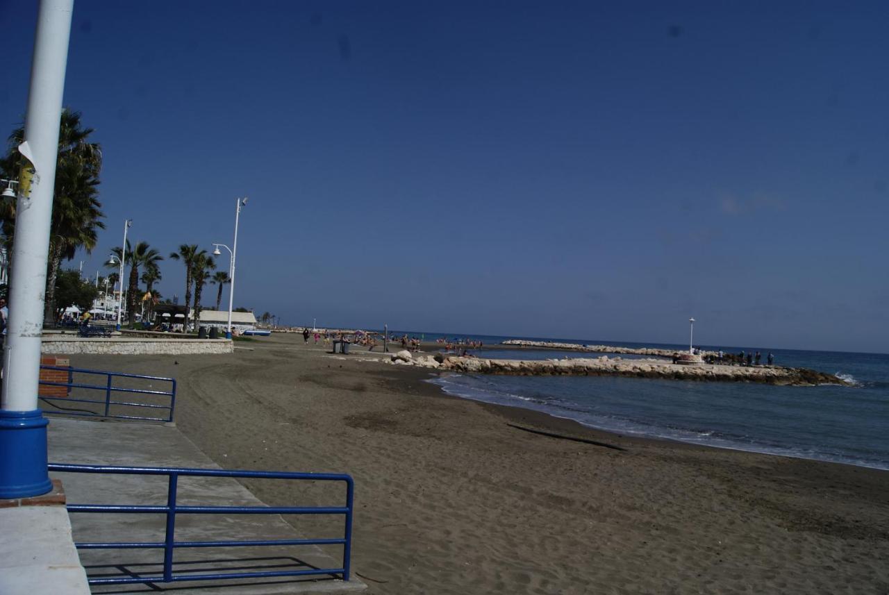 Вілла Casa Lopez- Lujosa Casa De Playa En Малага Екстер'єр фото